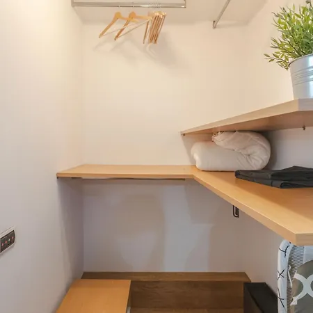 Lazzaro Hub - Nel Cuore Di Apartment Triest